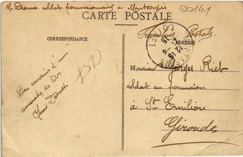 CPA Militaire - MONTARGIS - Caserne Gudin - Arrivée des Bleus (90141)