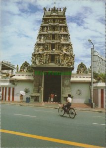 Singapore Postcard - The Hindu Temple in South Bridge Road   RR12285