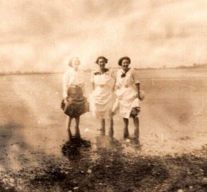 RPPC Women Wading in Lake Skirts Pulled Up 1910 Postcard L17