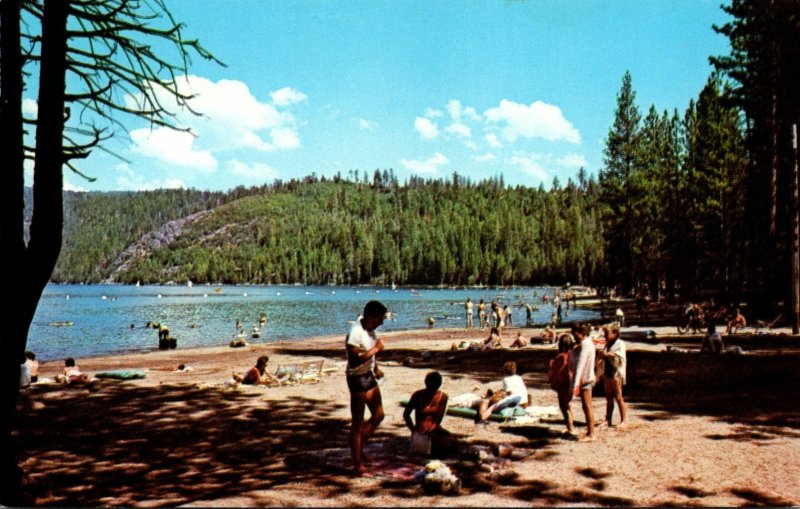 California Pinecrest Lake In The High Sierra Country On Highway 108