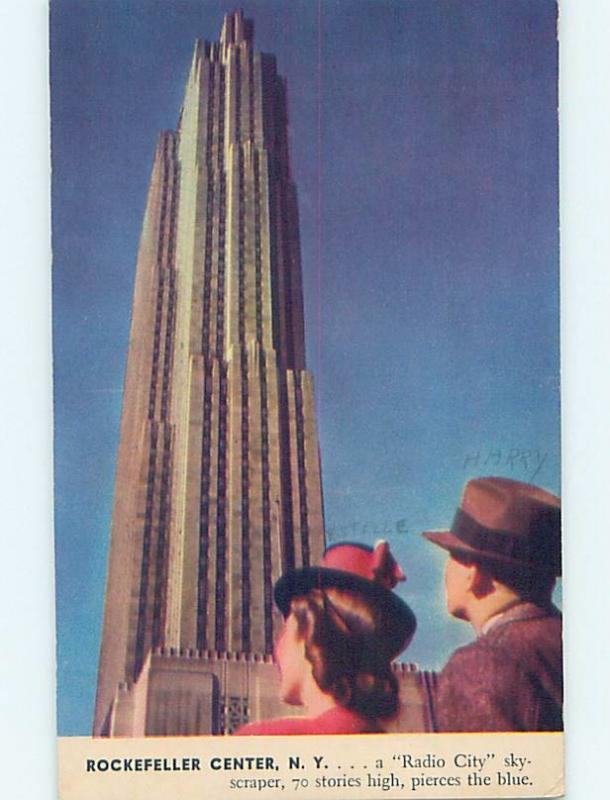 1939 Artwork OF PEOPLE LOOKING AT ROCKEFELLER CENTER New York City NY ho1312