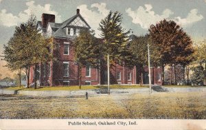 Oakland City Indiana Public School Vintage Postcard AA39527