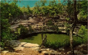 CPM AK Yucatan. The Sacred Well off Sacrifice-Chichen-Itza MEXICO (662077)