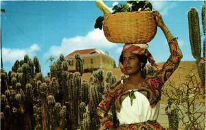 CPM AK Native fruit-girl CURACAO (660334)