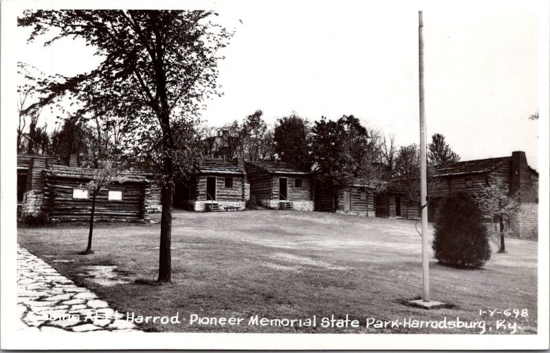 RPPC Cabins Old Fort Harrod Pioneer Mem State Park Harrodsburg KY Postcard T46