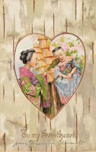 TO MY SWEETHEART-ORIENTAL WOMAN FANS CHILD HOLDING DOLL~BEAUTIFUL 1907 POSTCARD