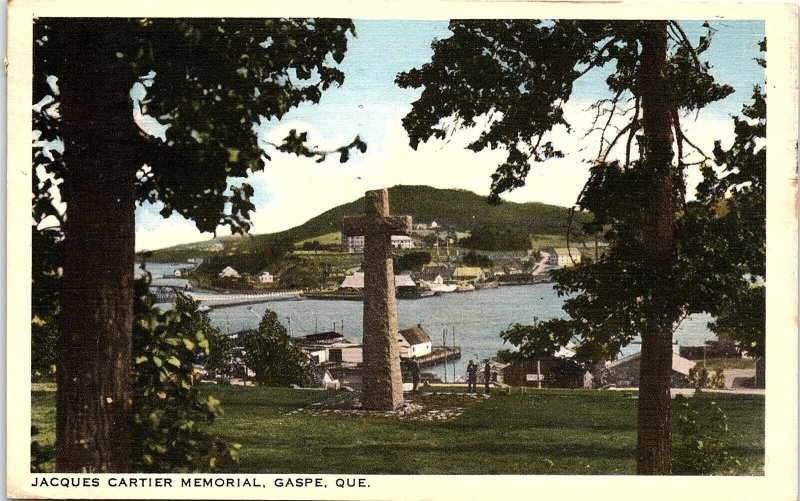 c1930 GASPE QUEBEC CANADA JACQUES CARTIER MEMORIAL CROSS POSTCARD 43-126