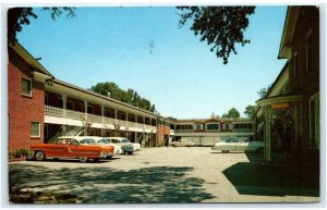 MOBILE, AL Alabama ~ Roadside DOWNTOWN HOTEL COURTS 1958 Cool Cars Postcard