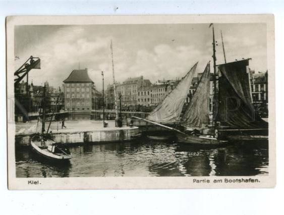 158584 Germany KIEL Marina Port Bootshafen Vintage postcard