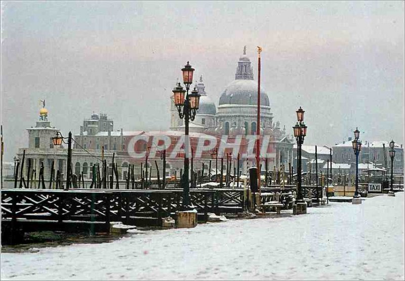 Modern Postcard Venezia Snow at Pier