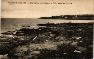 CPA PORNIC - A Gourmalon marée basse la Peche dans les (654037)