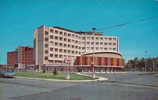 Canada L Hopital Ste Croix Drummondville  Quebec  1974