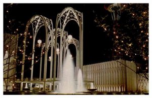 Postcard FOUNTAIN SCENE Seattle Washington WA AU2604