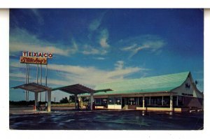 GA - Eastman. Stuckey's Pecan Shoppe & Texaco Gas Station