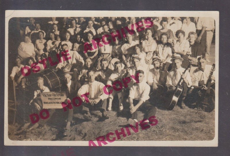 Des Moines IOWA RPPC c1915 ADVERTISING Dance Band RCA VICTOR Victrola RECORDS IA