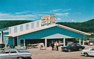 Allen Bros. Farm Market, Cider Mill and Gift Shop - Bellows Falls VT, Vermont