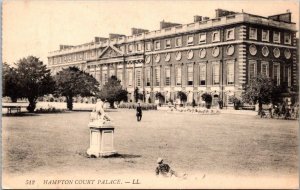 England London Hampton Court Palace