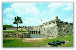 Vintage 1950's Postcard Castillo De San Marcos Augustine Florida