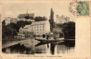 CPA MONTREUIL-BELLAY (Maine-et-Loire) - Vue générale du Chateau (296588)