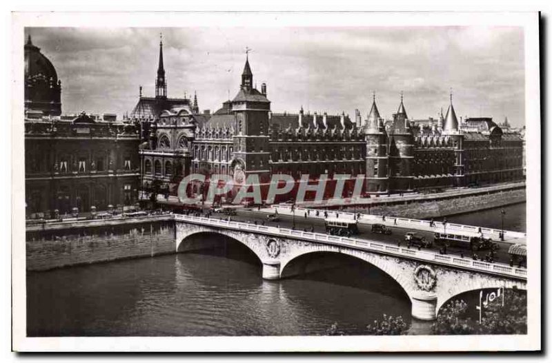 Postcard Old Paris strolling Palace of Justice and the Pont au Change