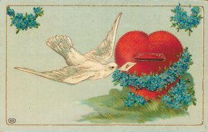 Valentine Romantic Mailbox Red Heart and a Bird with a Envelope B26