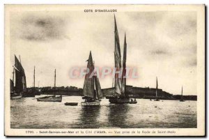 Postcard Old fishing boat in Saint-Servan Sea and cites d & # 39Aleth View fr...