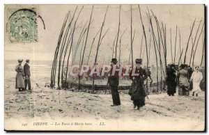 Dieppe Postcard Old parks at low tide (fishing)