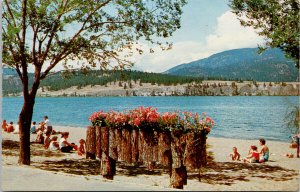 Bathing Beach at Kelowna BC British Columbia c1950s Postcard F93