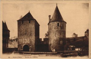 CPA Fougeres Entree du Chateau (1237666)