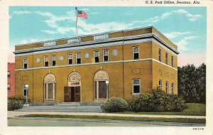 DECATUR, Alabama~AL   POST OFFICE  Morgan~Limestone Co  c1940's Linen Postcard