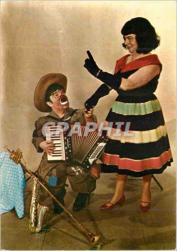 CPM Roberto and partner burlesque musical Accordeon