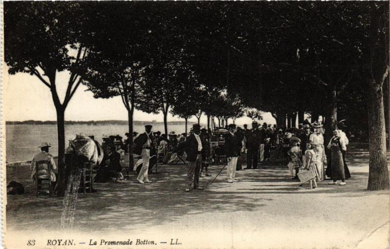 CPA ROYAN - La Promenade Botton (480775)