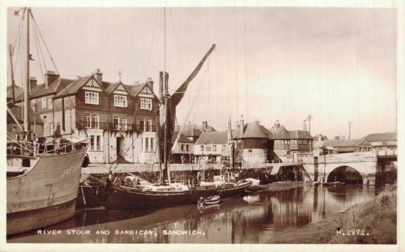 UK River Stour and Barbican Sandwich RPPC 06.87