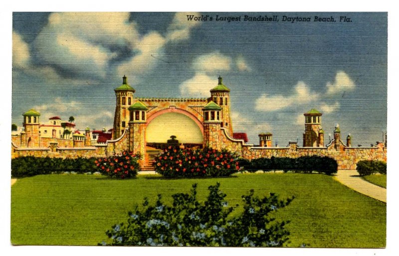 FL - Daytona Beach. World's Largest Bandshell