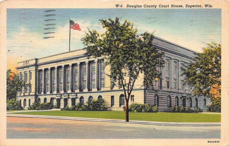 Douglas County Court House, Superior, Wisconsin,  Early Postcard, Used in 1941