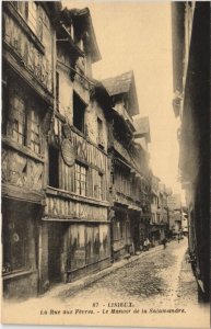 CPA LISIEUX La Rue aux Fevres - Le Manoir de la Salamandre (1229185)