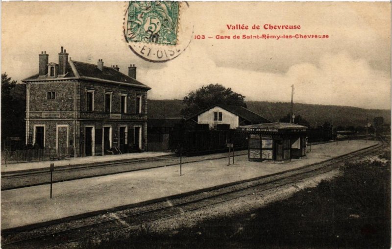 CPA Vallée de CHEVREUSE Gare de St-RÉMY-les-CHEVREUSE (509793)