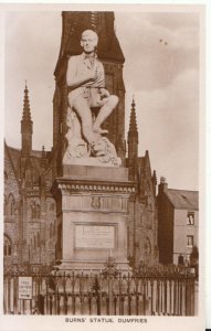 Scotland Postcard - Burns' Statue - Dumfriesshire - Ref TZ1649