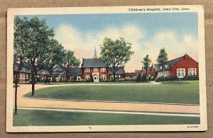 UNUSED .01 LINEN POSTCARD - CHILDREN'S HOSPITAL, IOWA CITY, IOWA DRAWING ON BACK