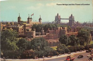 uk44790 tower bridge and tower of london uk