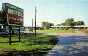 NIAGARA FALLS, Canada   ORCHARD GROVE MOTEL  Roadside  c1950's Chrome Postcard