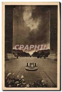 Postcard Old Paris Strolling Tomb of the Unknown Soldier