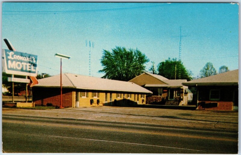 c1960s Springfield, IL Leonards Motel US Hwy Route 36 54 Sign Radio Antenna A223