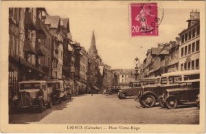 CPA LISIEUX Place Victor-Hugo (1227532)