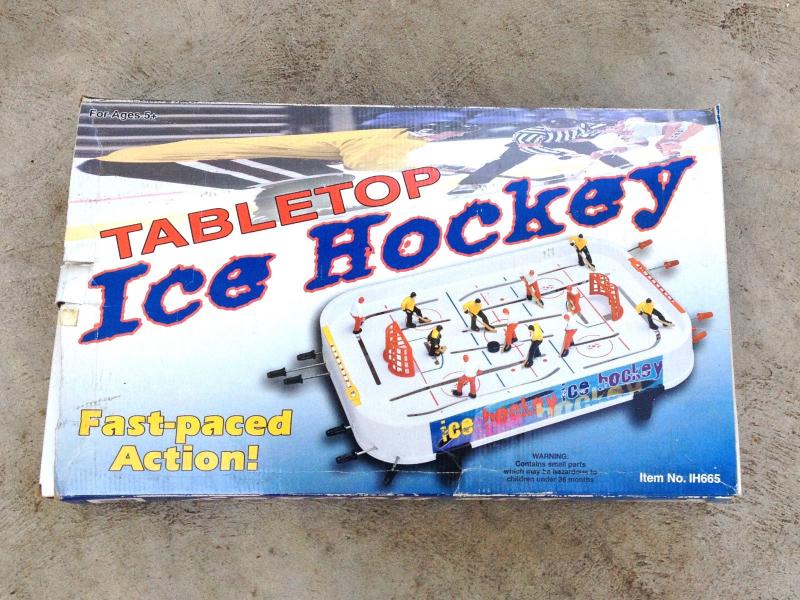 Vintage Table Top Ice Hockey Plastic/Metal Game # IH665 MADE USA Toy Feldstein 