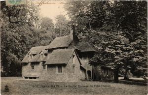 CPA VERSAILLES - Le Ferme Hameau du Petit TRIANON (353331)