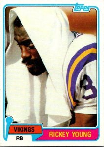 1981 Topps Football Card Rickey Young Minnesota Vikings sk60509