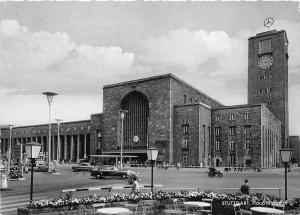 BG31364 stuttgart hauptbahnhof car voiture  germany  CPSM 14.5x10cm