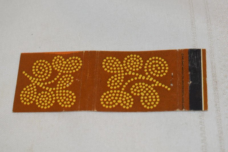 Yellow Floral Motif 20 Strike Matchbook Cover Ohio Match Co.