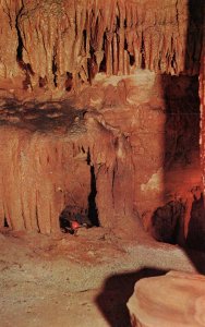 Queen's Den,Diamond Caverns,Park City,KY